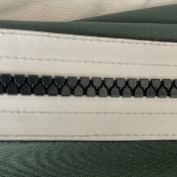 Athleta x Derek Lam 10C Military Fatigue Green zipper leggings pants - Medium - Picture 6 of 13